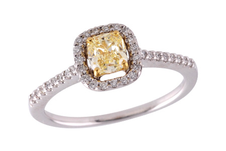 A215-13140: LDR .52 LGT FANCY YELL DIA .66 TW (EGL D14022404)