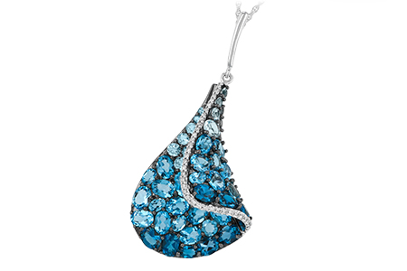 A215-14040: NECK 4.81 BLUE TOPAZ 4.94 TGW