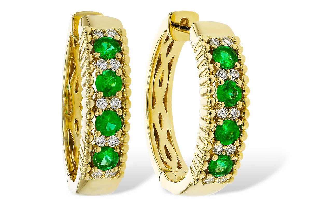 A302-44995: EARRINGS .33 TW EMERALD .45 TGW