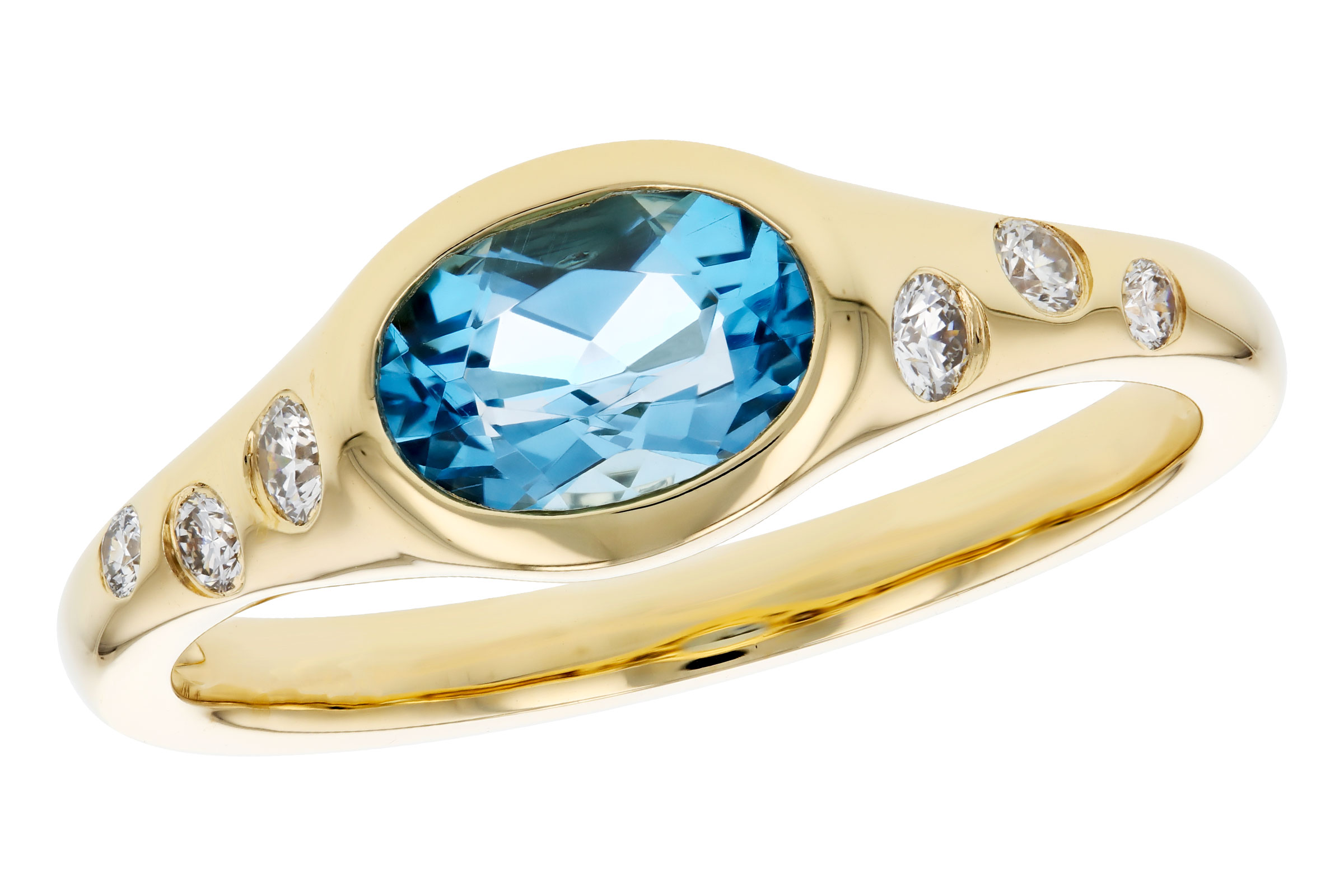 B303-29477: LDS RG .94 BLUE TOPAZ 1.08 TGW (7x5MM OV)
