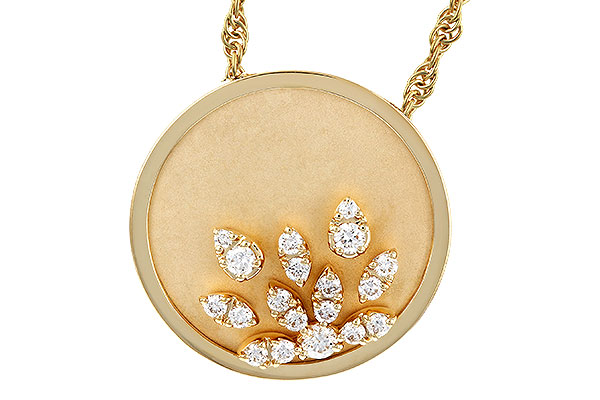 C302-44040: NECKLACE .15 TW