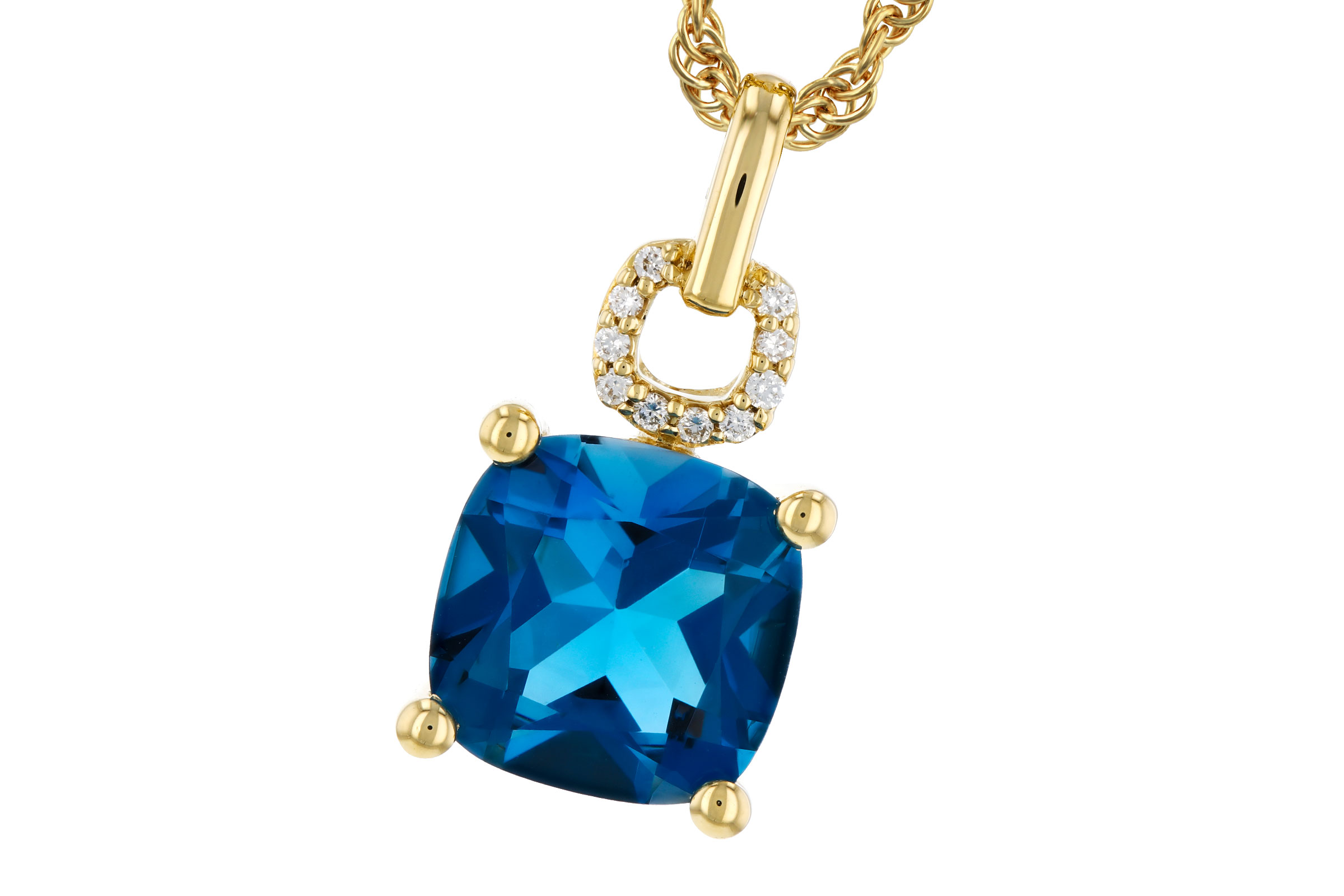 E303-29495: NECK 2.16 LONDON BLUE TOPAZ 2.18 TGW (8MM LBT)