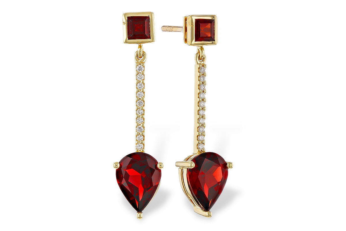 M302-38558: EARRINGS 2.70 TW GARNET 2.77 TGW