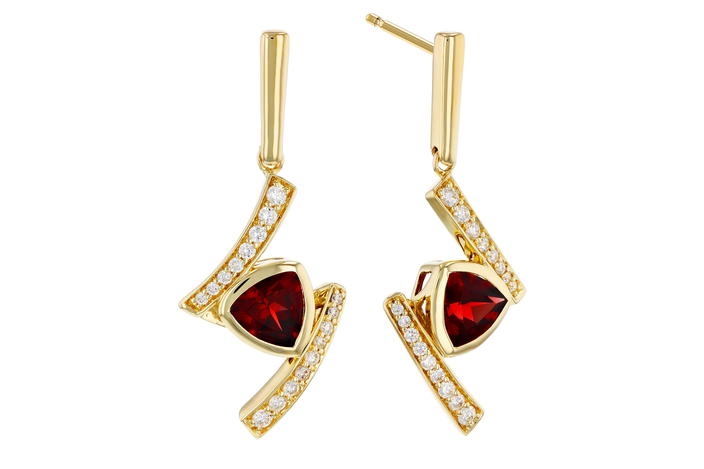 M303-30412: EARRINGS .99 TW GARNET 1.16 TGW (5MM GAR)